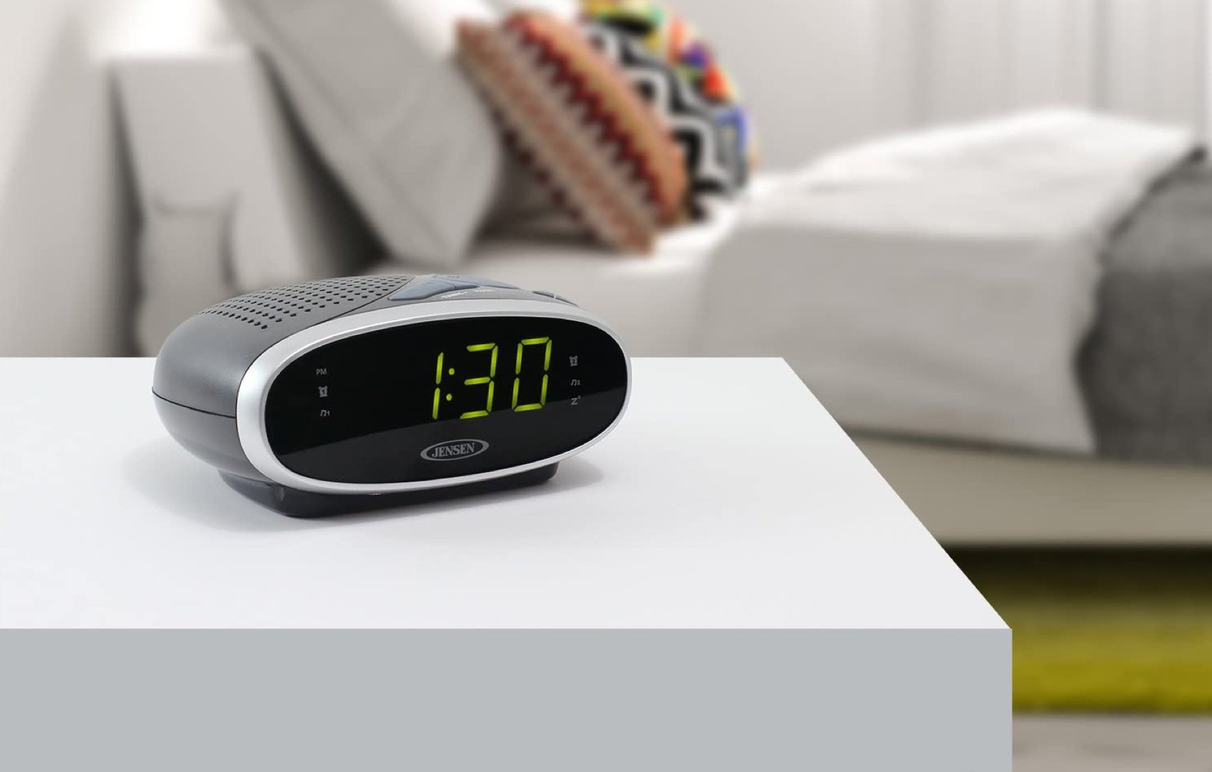 Alarm clock radio