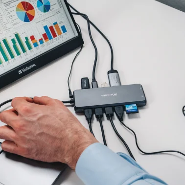 Verbatim® USB-C Pro 14-Port Hub