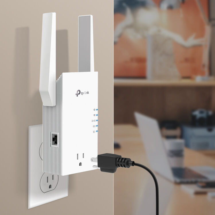 TP-Link RE765X AX3000 Dual-Band Wi-Fi 6 Range Extender & Smart Plug