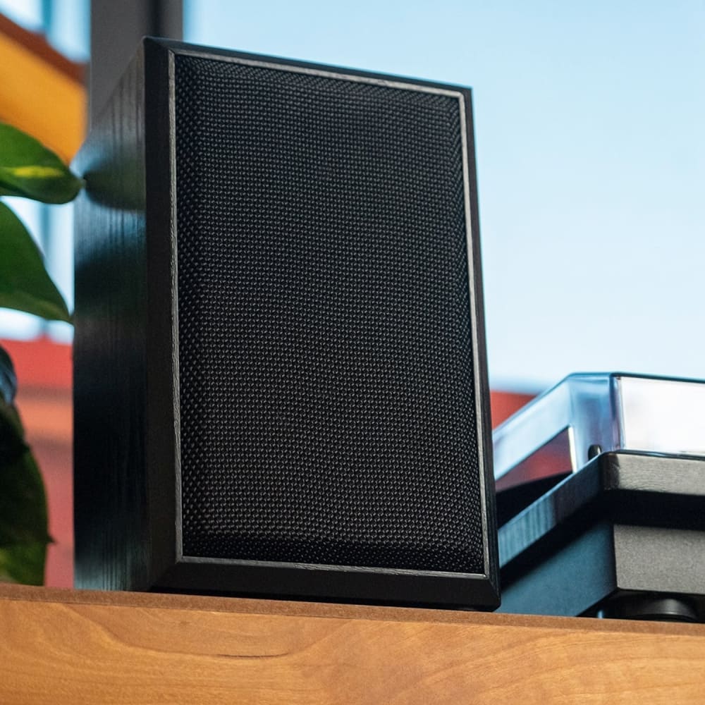 Victrola Montauk Bluetooth Turntable System (Black)