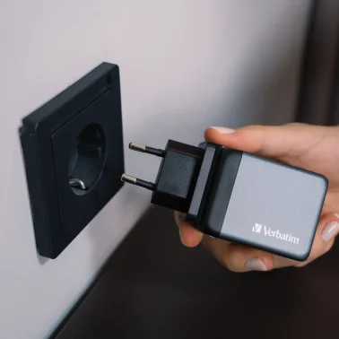 Verbatim® 65-Watt 3-USB-Port GaN Wall Charger