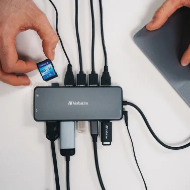 Verbatim® USB-C Pro 14-Port Hub