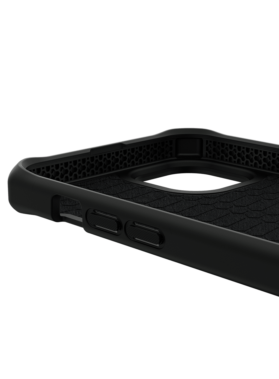 ITSKINS Hybrid_R Silk MagSafe Case for Apple iPhone 14 Plus (Black)